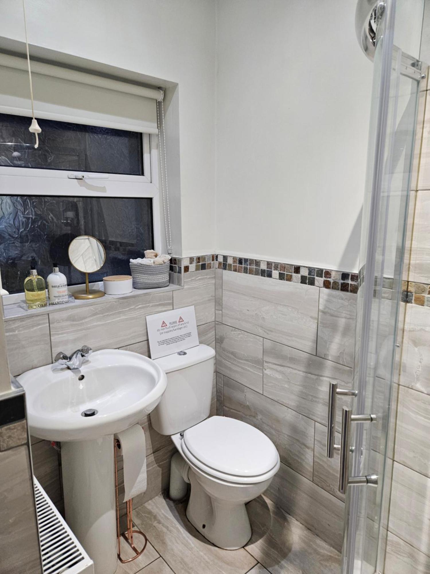 Atlantic Views Ground Floor Apartment พอร์ตรัช ภายนอก รูปภาพ